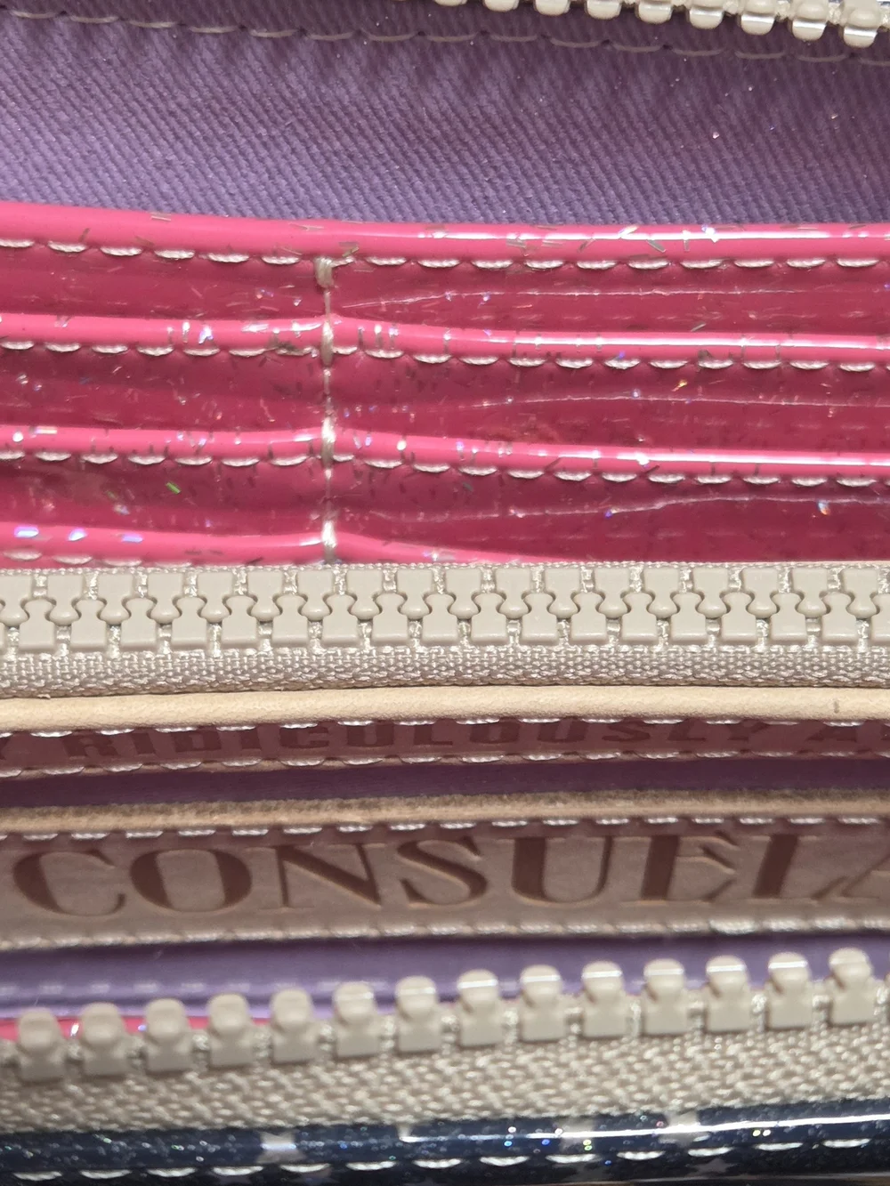 Consuela Nyla Essential Wallet - Zip Around